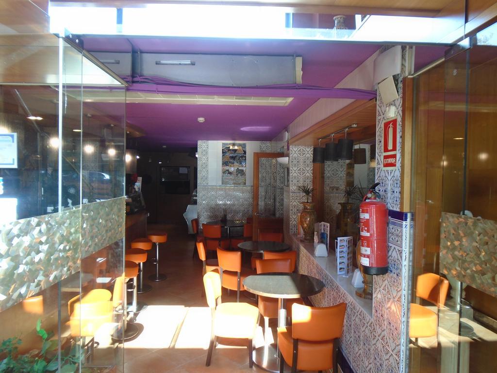Hostal Fonda Galicia Cardedeu Zewnętrze zdjęcie